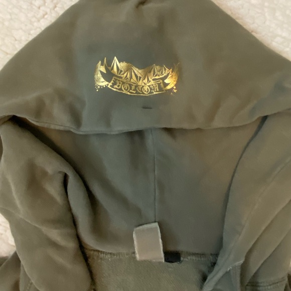 Volcom Hoodie - Picture 3 of 7